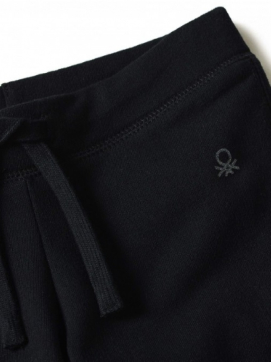 Benettodečija trenerka - donji deo 