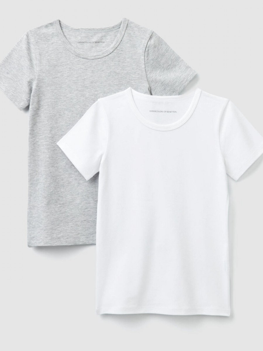 Benetton dečiji set dve majice kr 