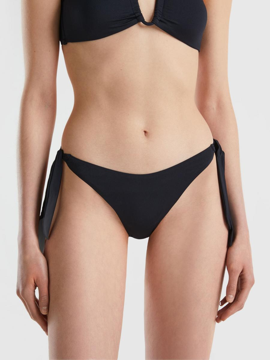 Benetton ženski kupaći kostim-donji deo 