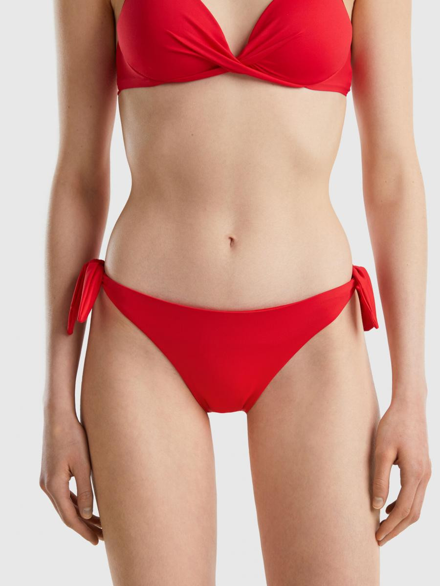 Benetton ženski kupaći kostim donji deo 