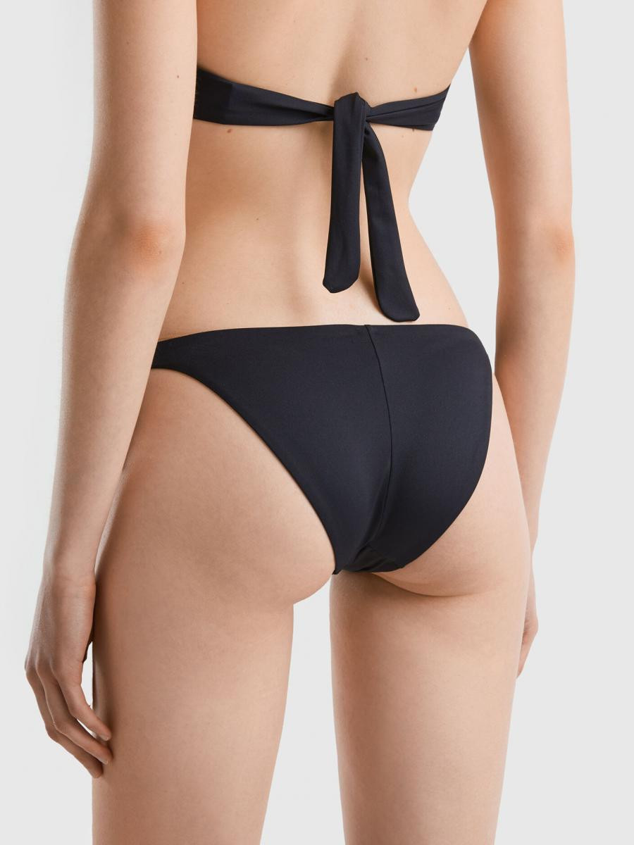 Benetton ženski kupaći kostim donji deo 