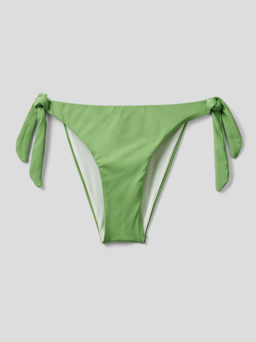 Benetton ženski kupaći kostim donji deo 