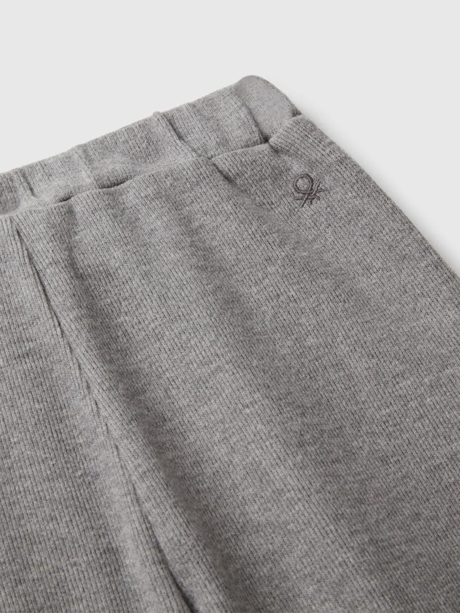 Benetton dečije pantalone 