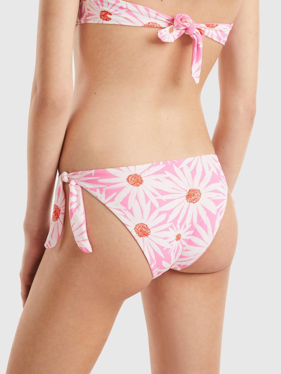 Benetton ženski kupaći kostim donji deo 