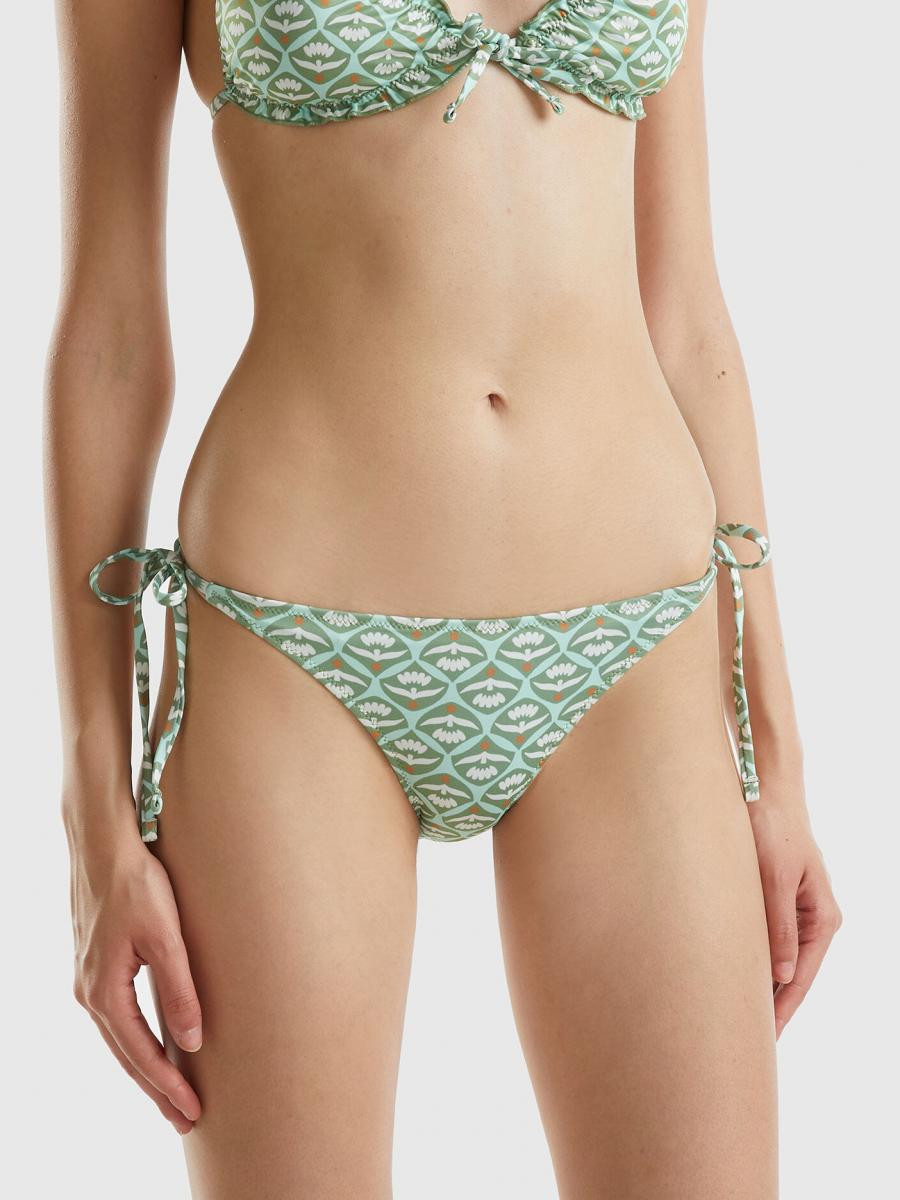 Benetton ženski kupaći kostim donji deo 