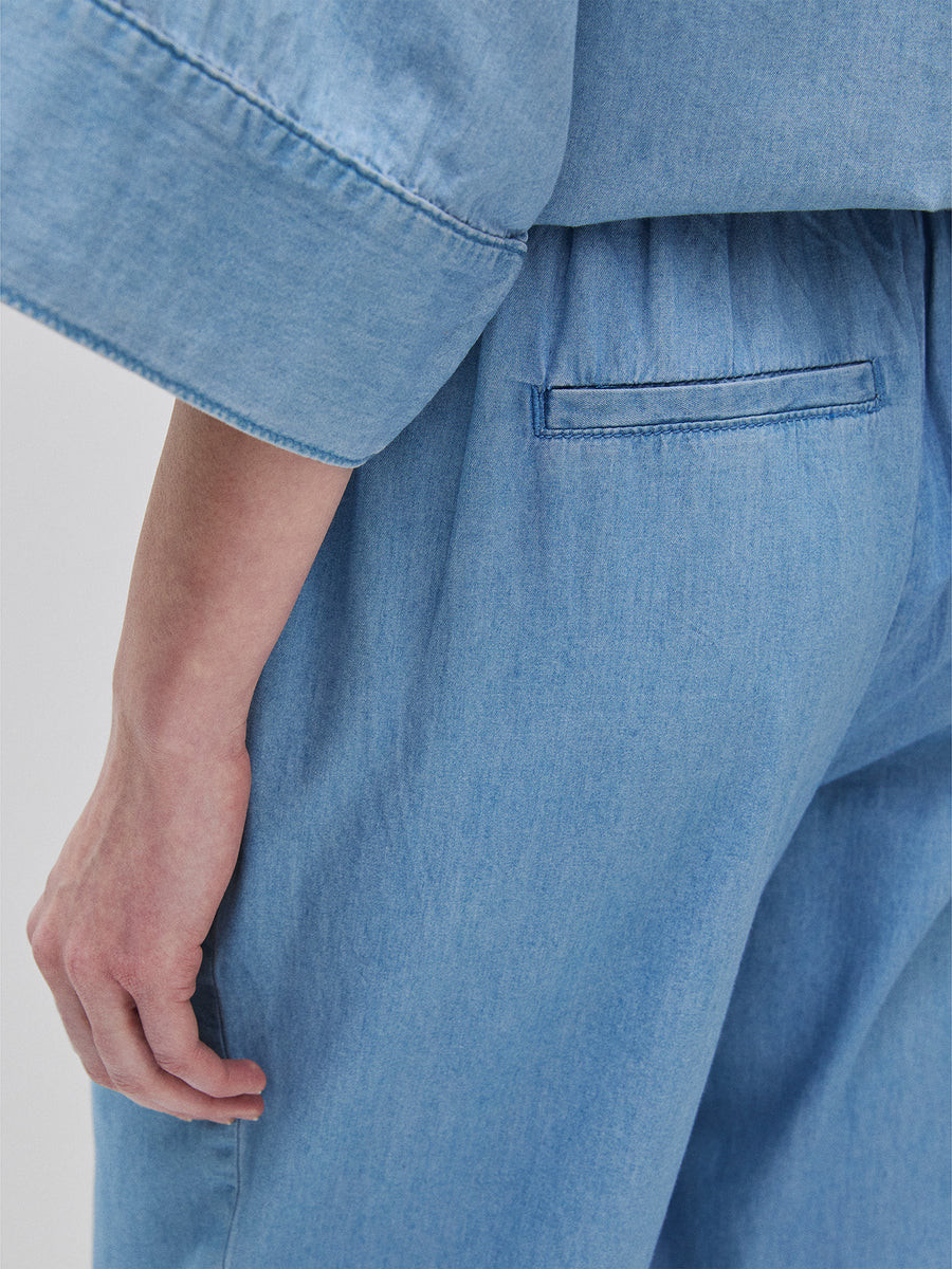 Benetton ženske pantalone 