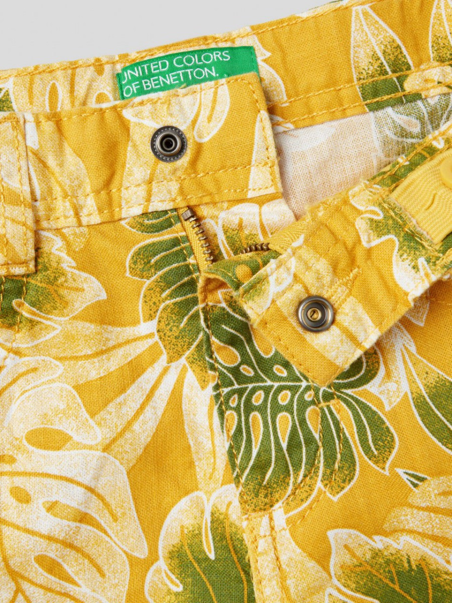 Benetton dečiji bermude 