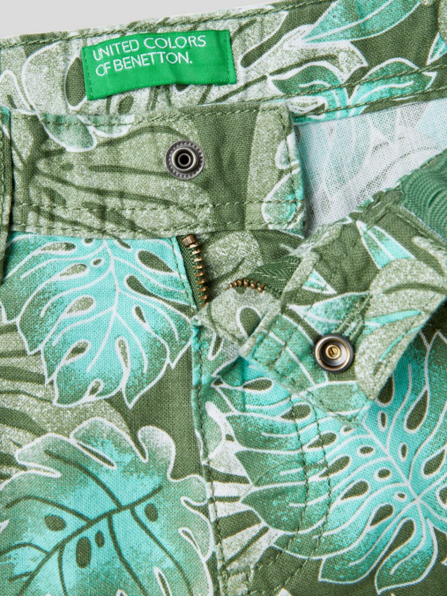 Benetton dečiji bermude 