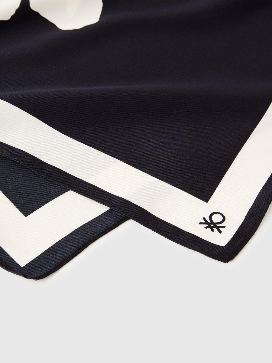 Benetton ženska marama 