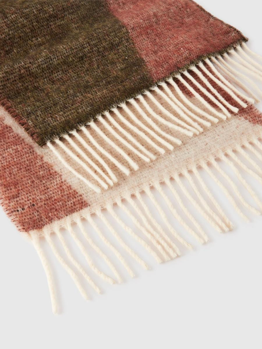 Benetton ženski šal 