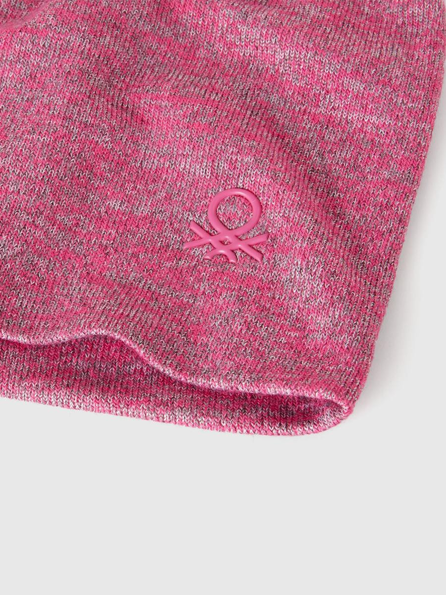 Benetton dečija kapa 