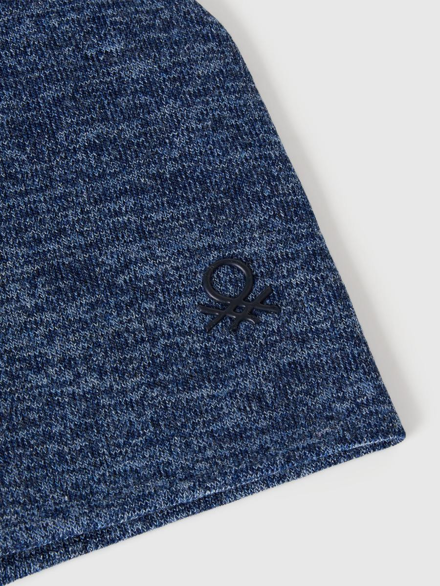 Benetton dečija kapa 