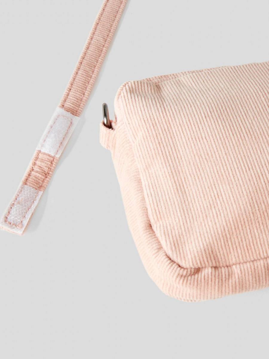 Benetton dečija torbica 