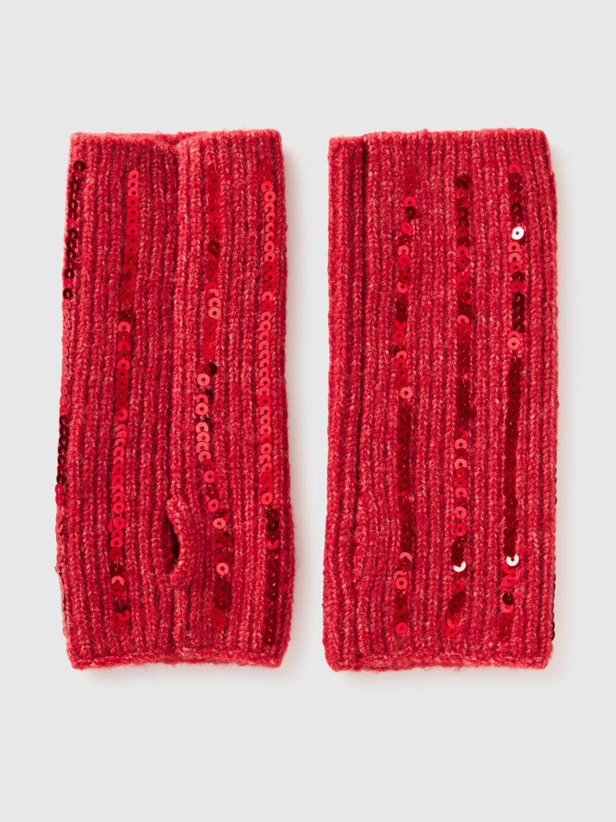 Benetton dečiji muf 