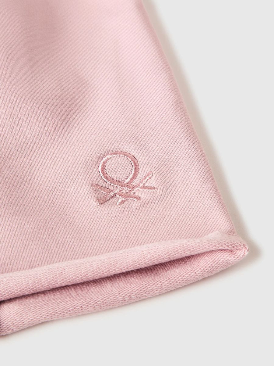 Benetton dečija kapa 