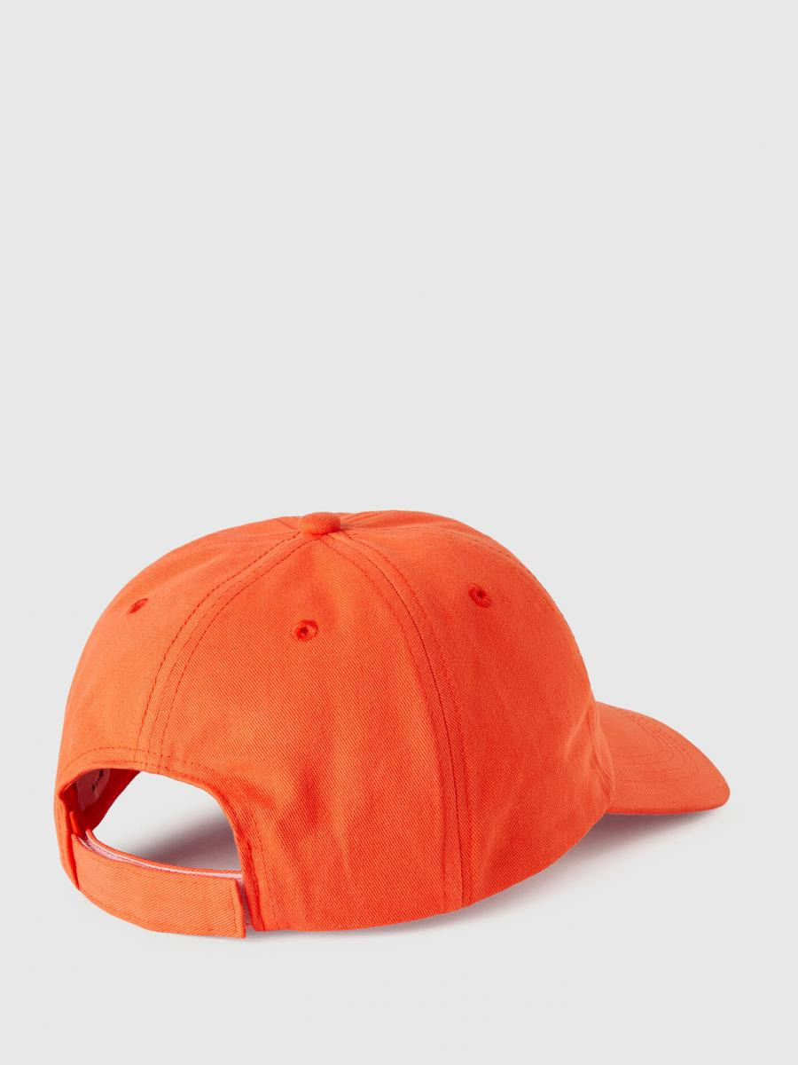 Benetton muški kačket 