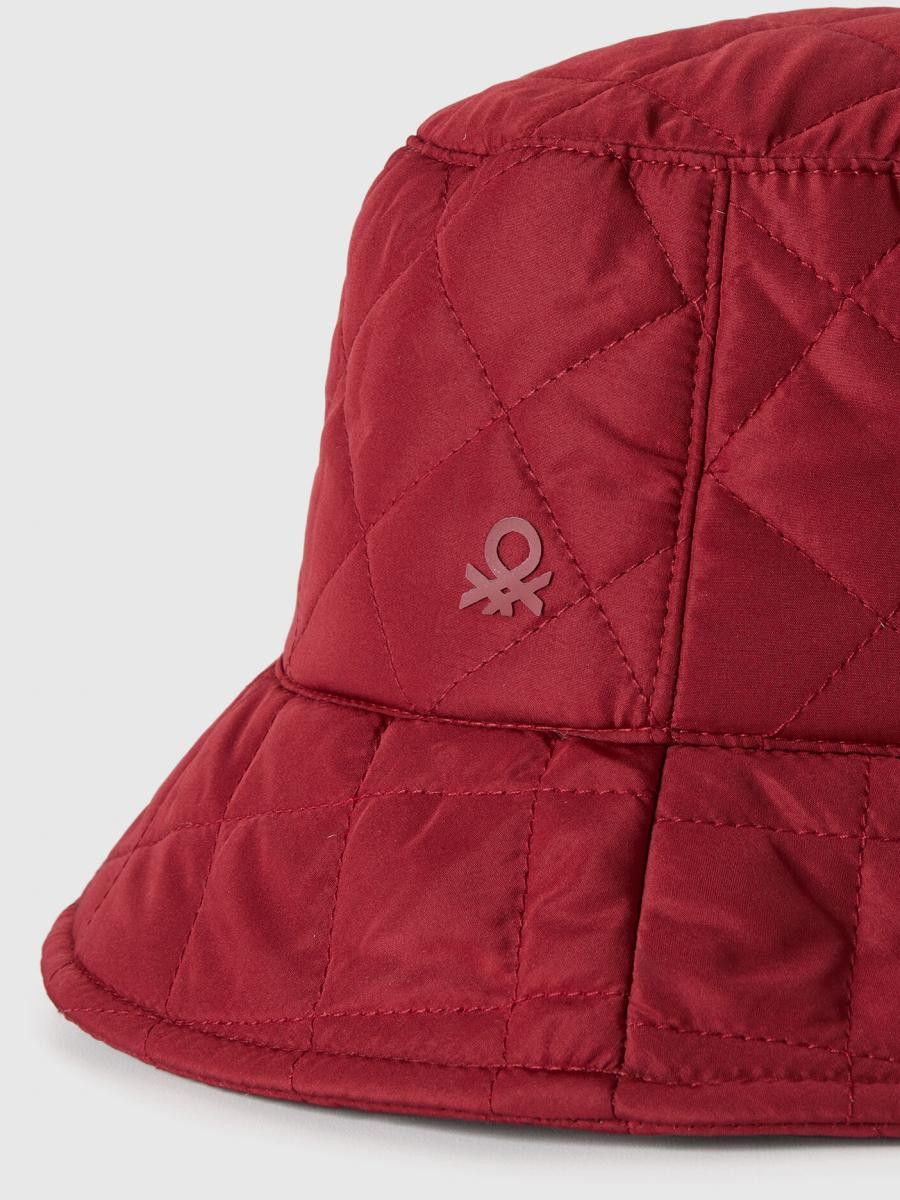 Benetton ženska kapa 