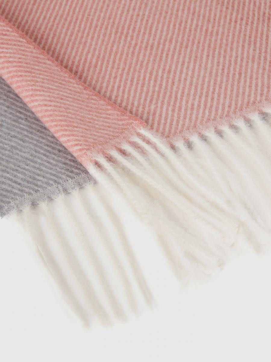 Benetton ženski šal 