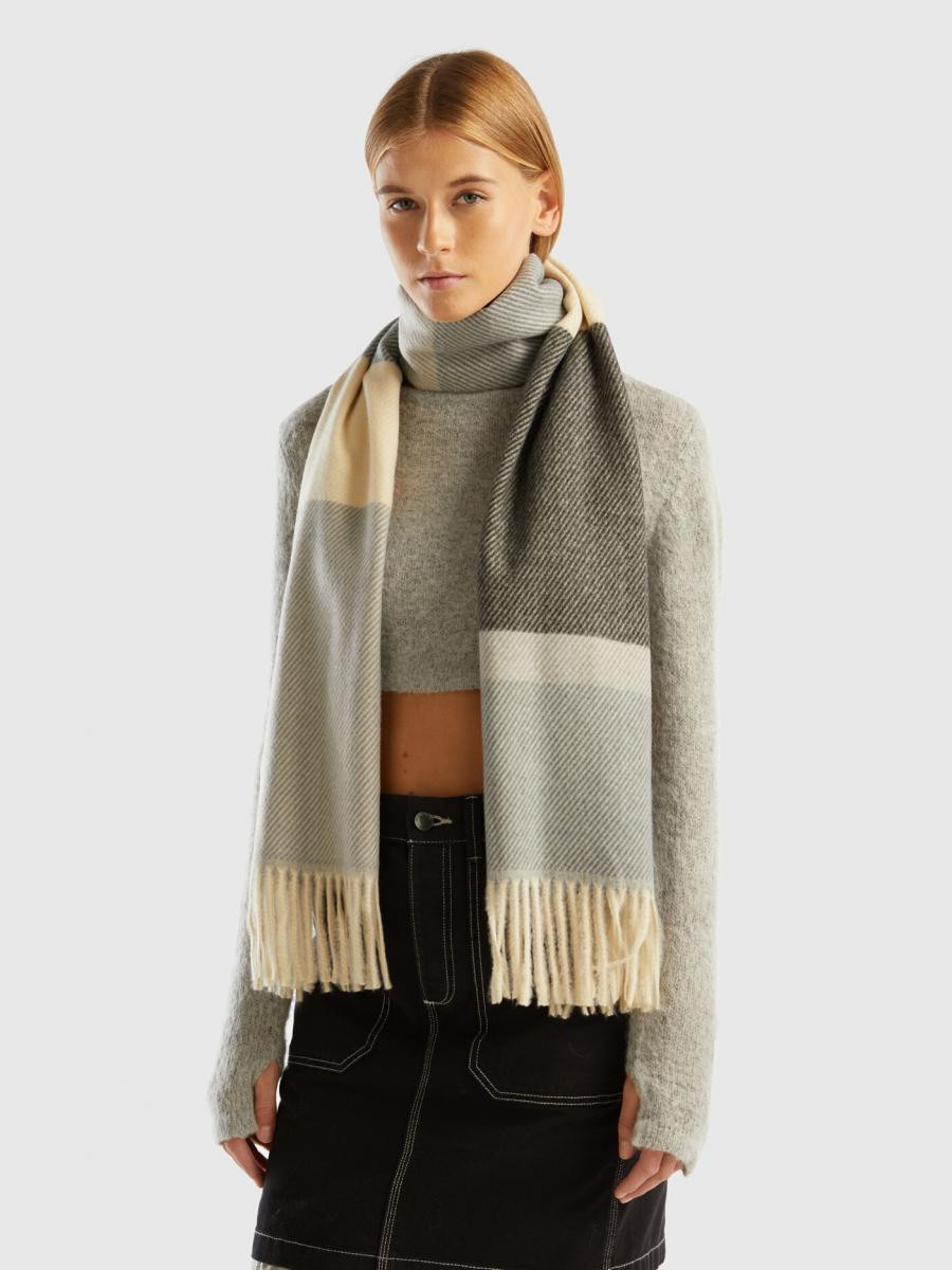 Benetton ženski šal 