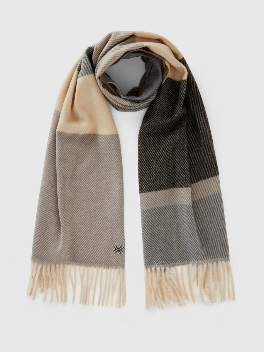 Benetton ženski šal 