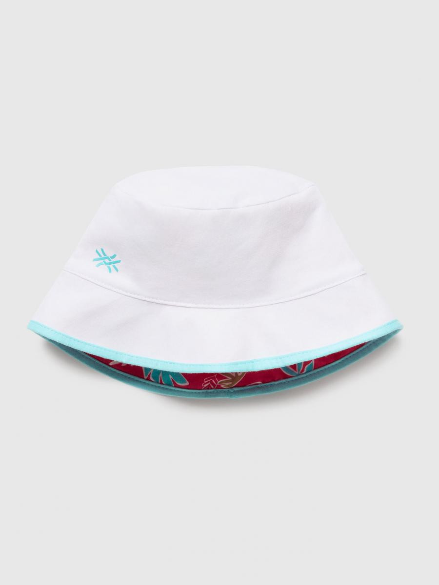 Benetton dečija kapa 