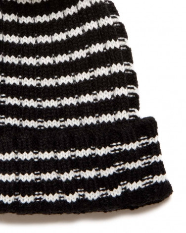 Benetton dečija kapa 