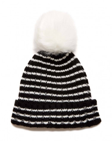 Benetton dečija kapa 