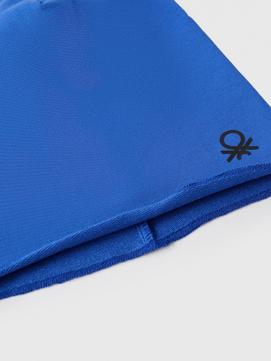 Benetton dečija kapa 