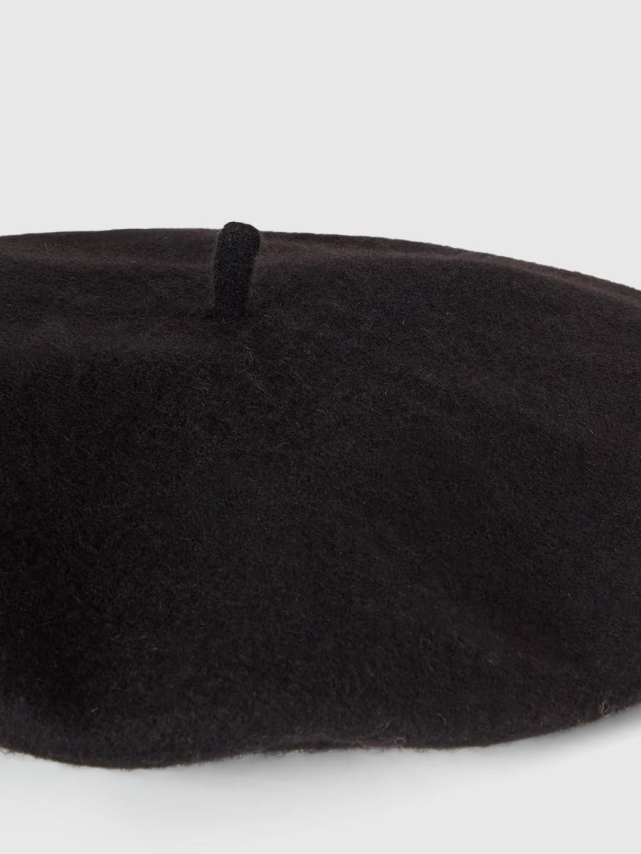 Benetton ženska kapa 