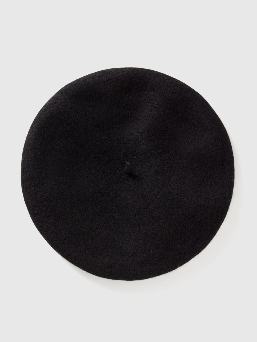 Benetton ženska kapa 