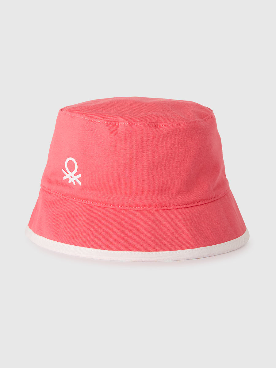 Benetton dečija kapa 