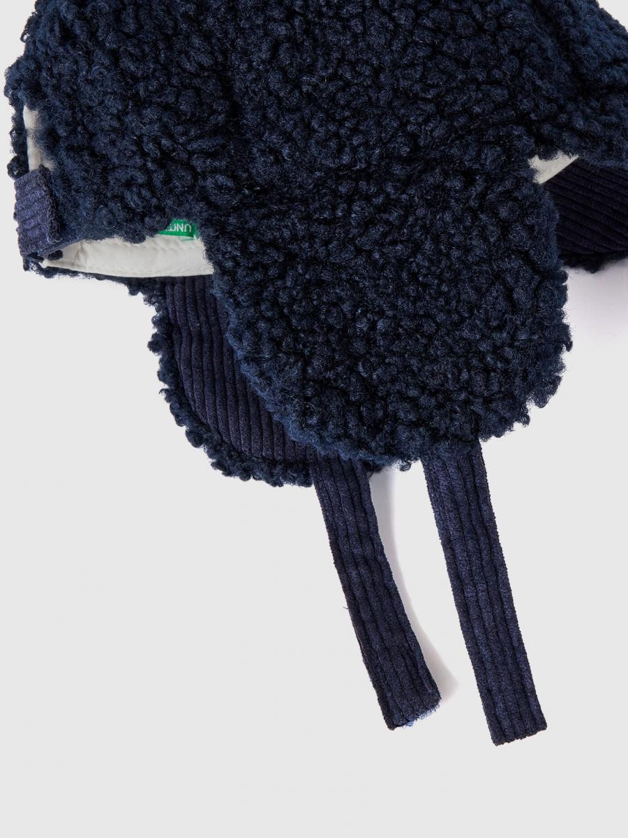 Benetton dečija kapa 