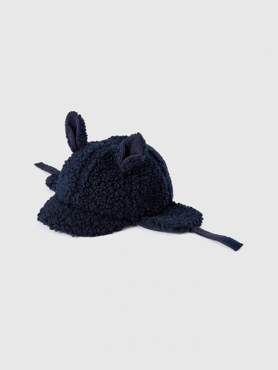 Benetton dečija kapa 