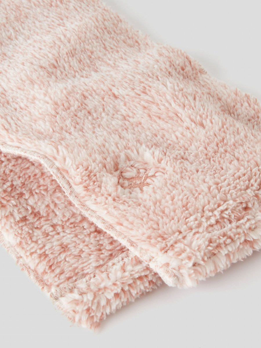 Benetton dečiji šal 