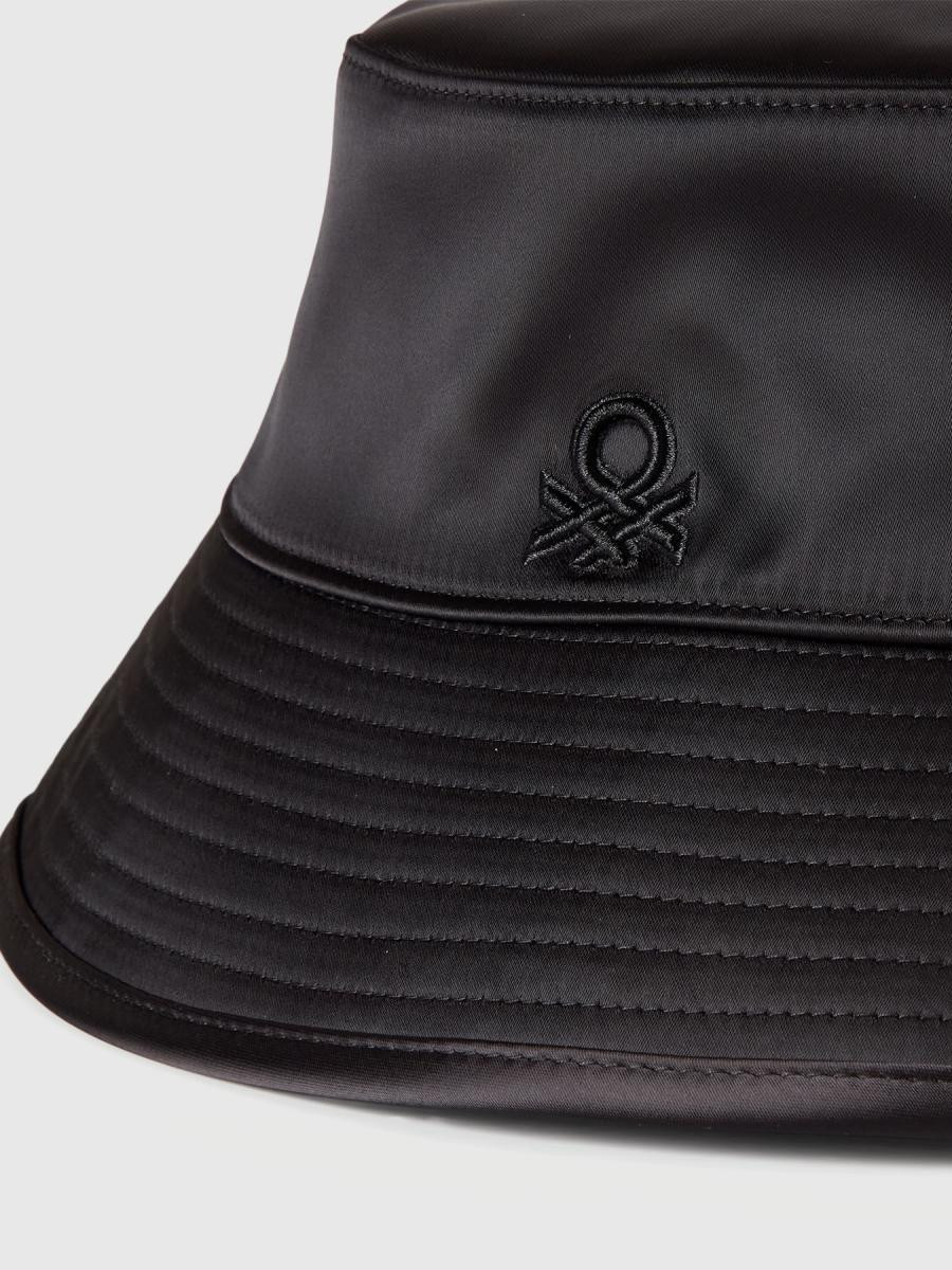 Benetton ženska kapa 