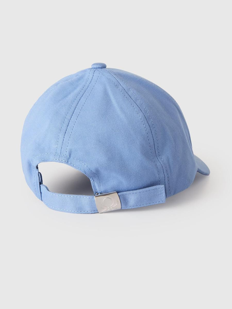 Benetton dečiji kačket 