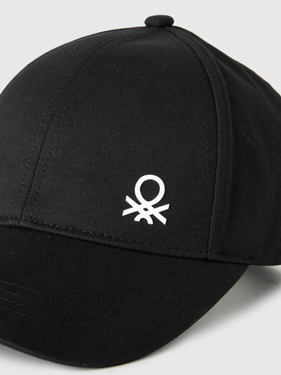 Benetton dečiji kačket 