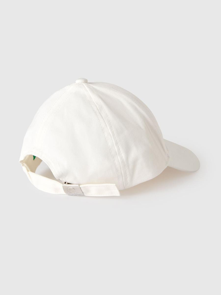 Benetton dečiji kačket 