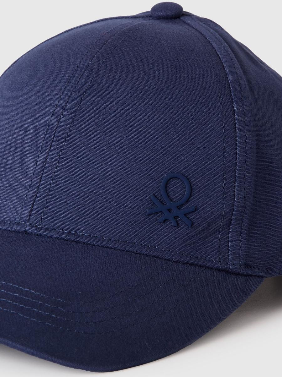 Benetton dečiji kačket 