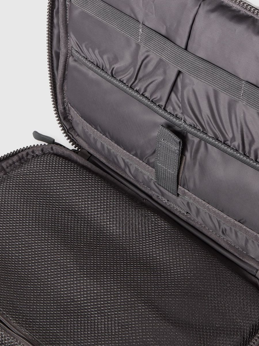 Benetton futrola za dokumenta 