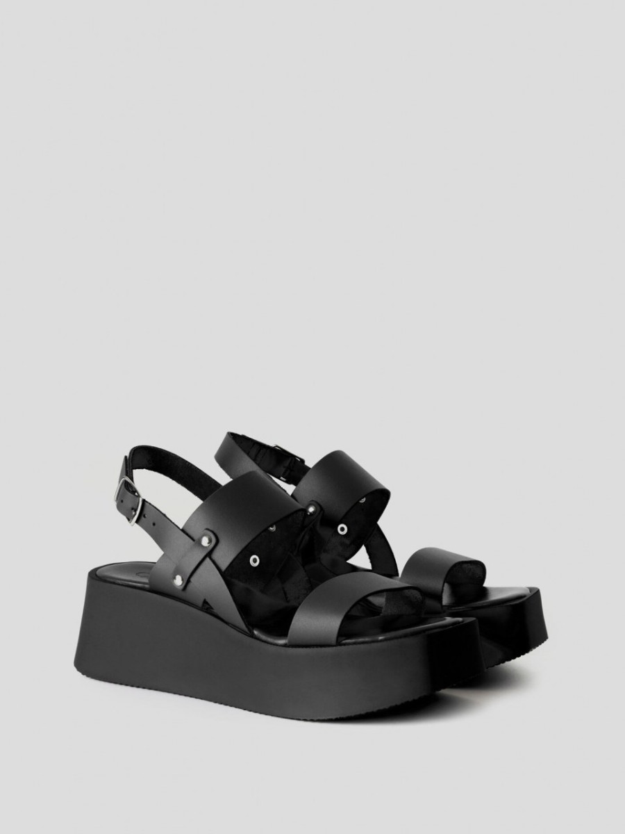 Benetton ženske sandale 