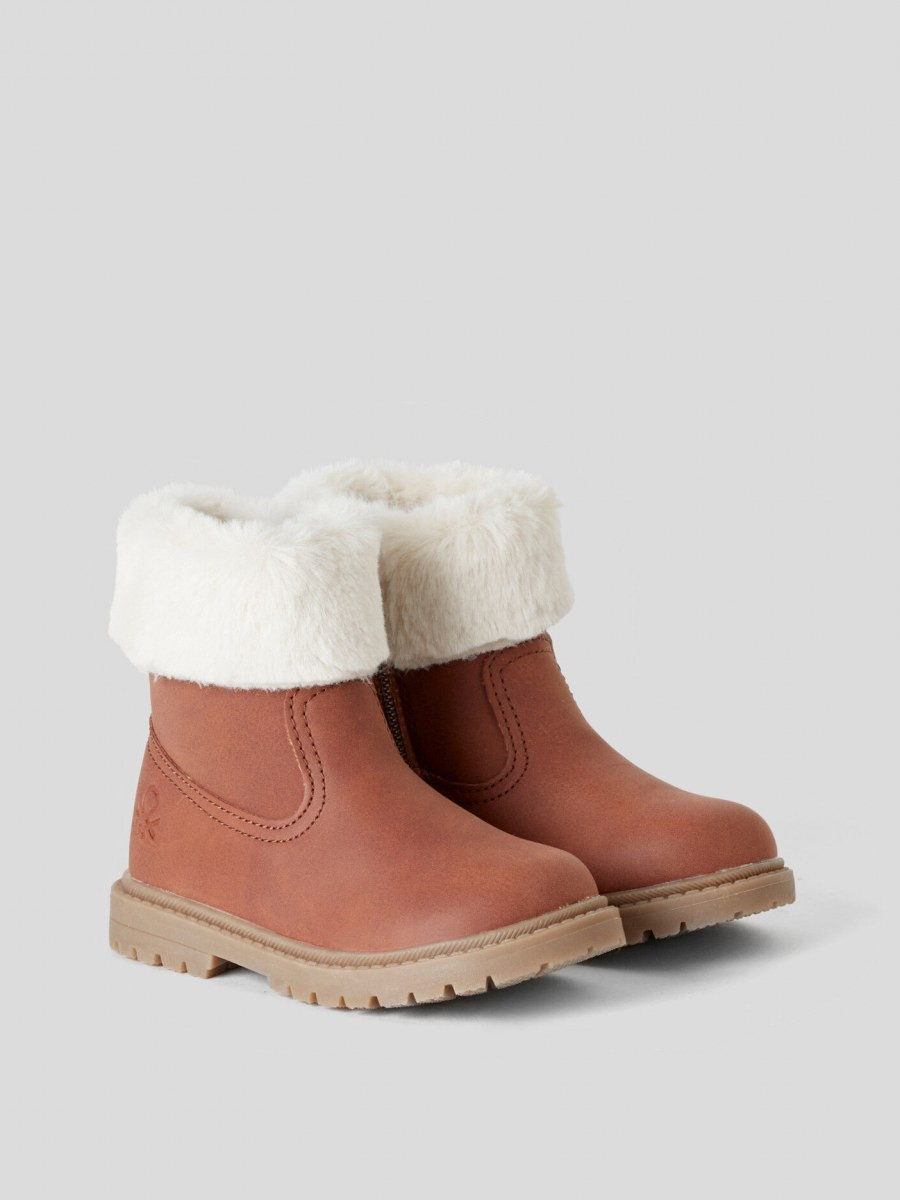 Benetton dečije čizme 