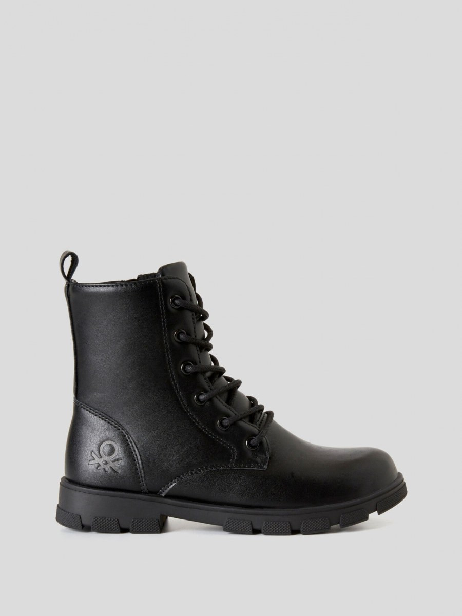 Benetton dečije cipele 